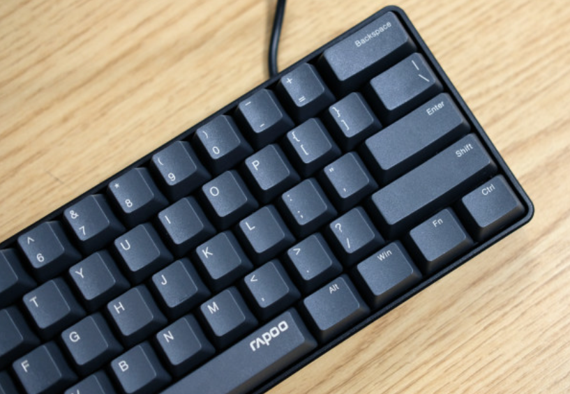 紫外激光打標機在電子行業(yè)中有那些應(yīng)用呢？  第2張